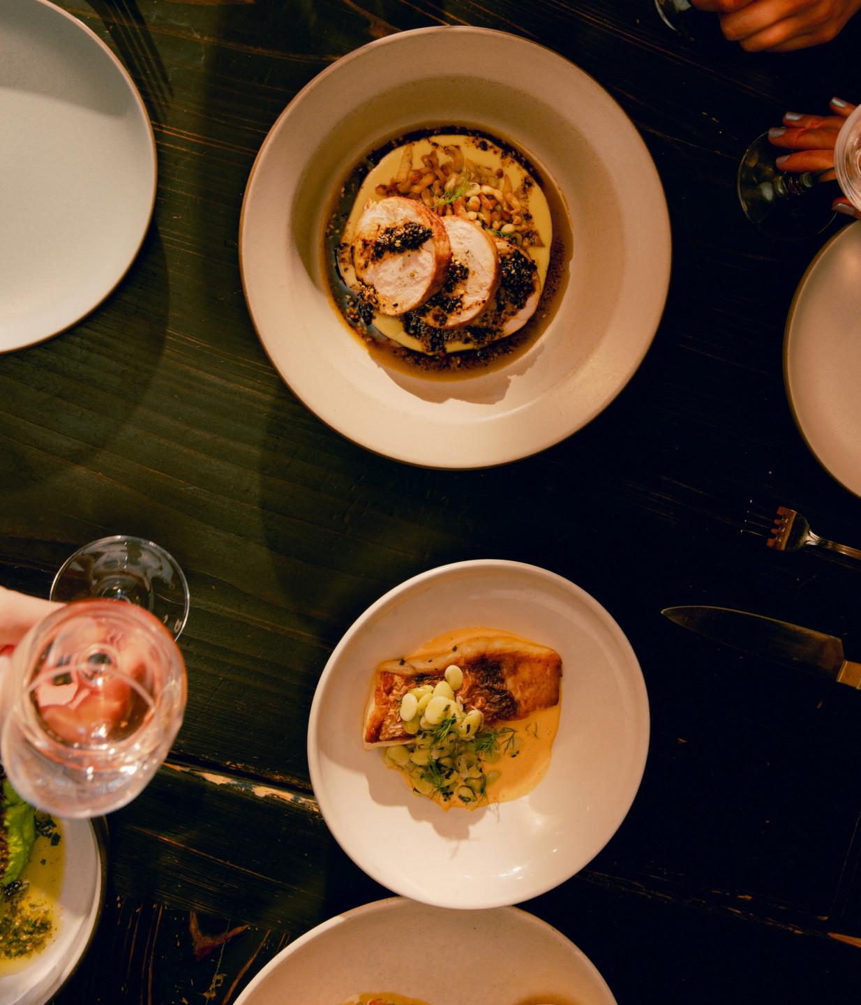 michael-tucker-OgzIlMZIf8s-unsplash